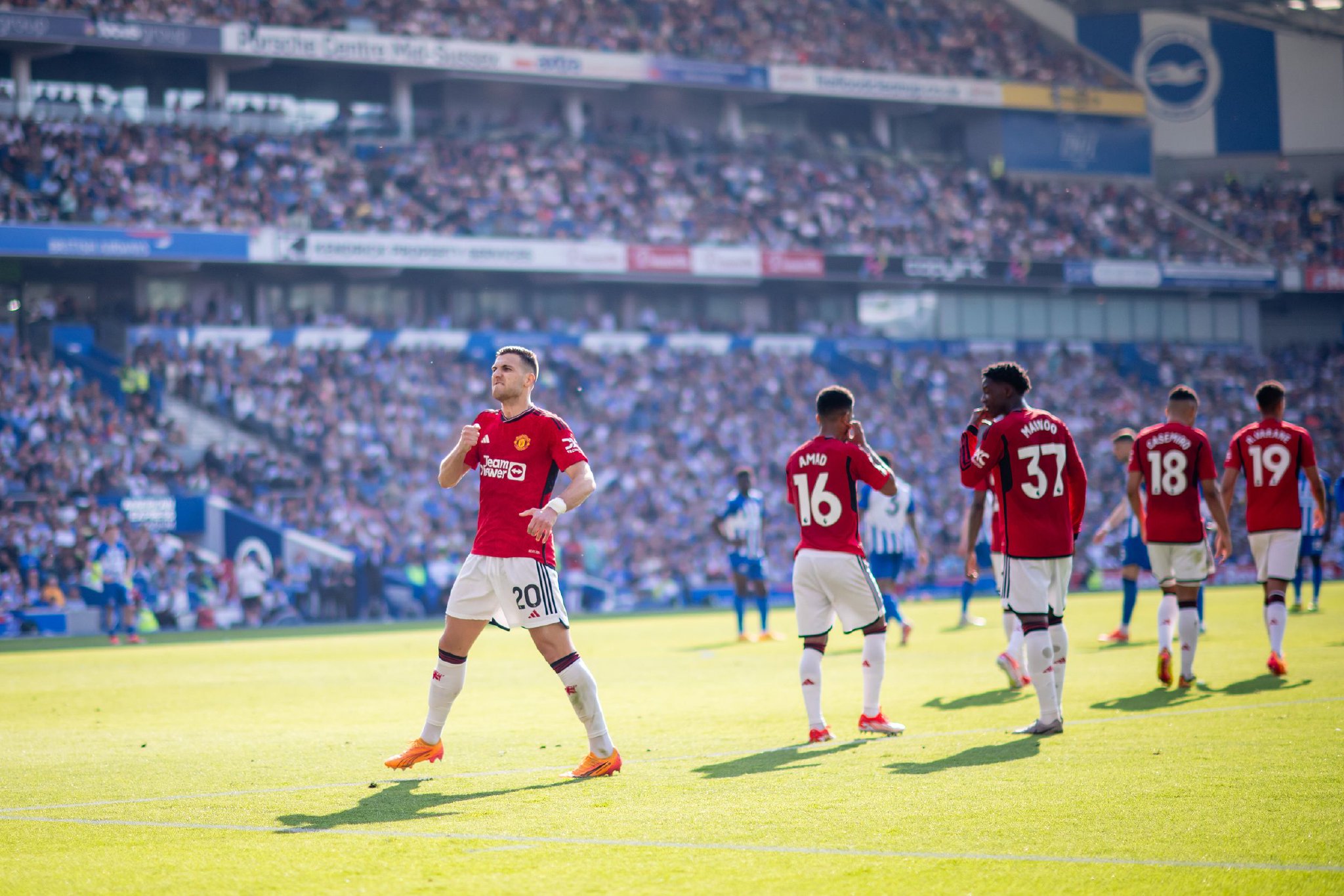 随着比赛的 随着比赛的